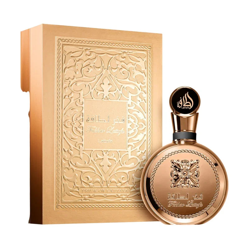 Parfum Pride of Lattafa dans son coffret doré élégant et ornementé.