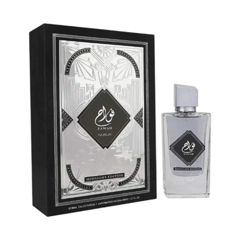 Parfum Fawah Nusuk Midnight Edition en flacon de verre transparent et son coffret noir.