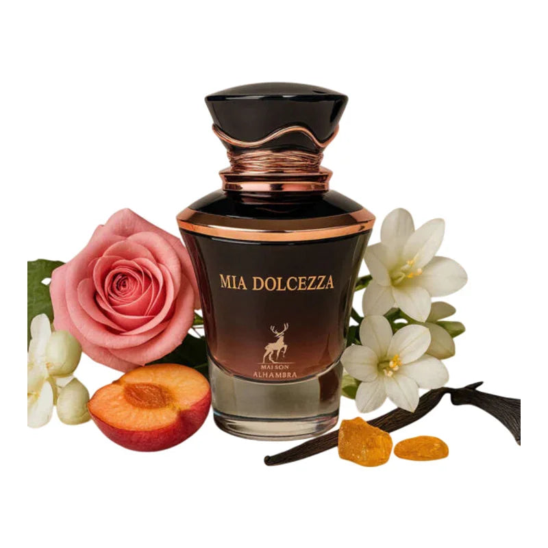 Parfum Mia Dolcezza de Maison Alhambra entouré de rose, pêche et vanille