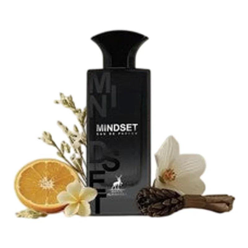 Parfum Mindset pour homme dans un flacon noir élégant entouré d'orange et de fleurs blanches.