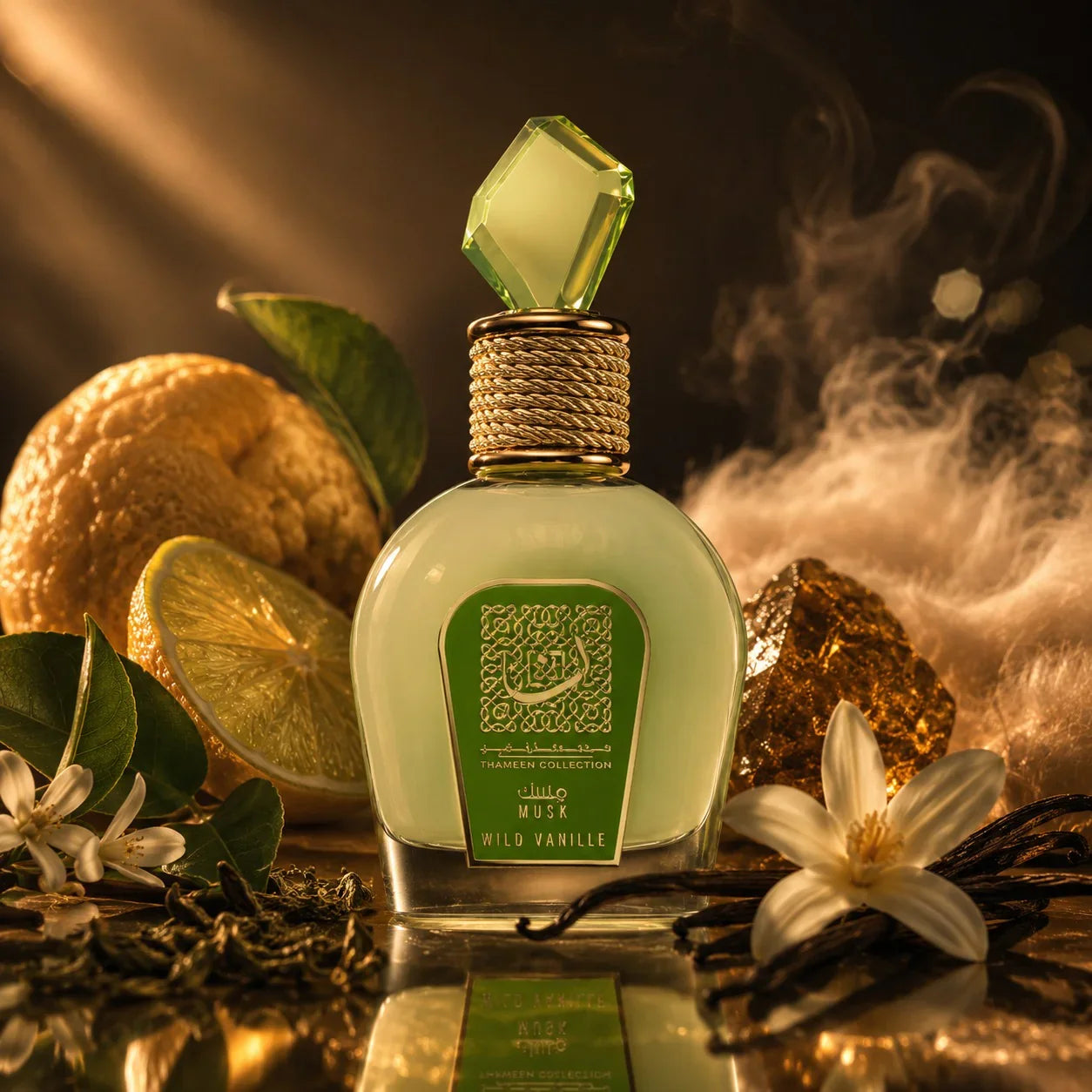 ARVOLA_SHOWCASE — Musk Wild Vanille Lattafa, photo artistique (the vert, notes fruitees, cedrat, vanille, musc blanc)