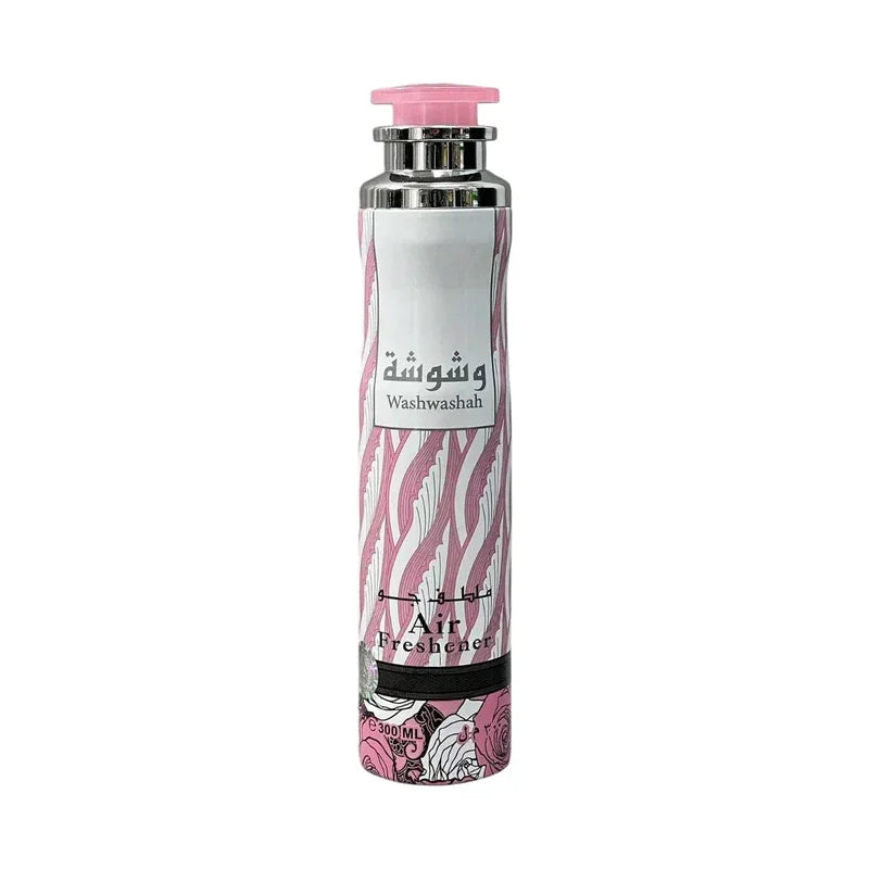 Désodorisant pour l'air Washwashah en spray de 300 ml au design rose et blanc.
