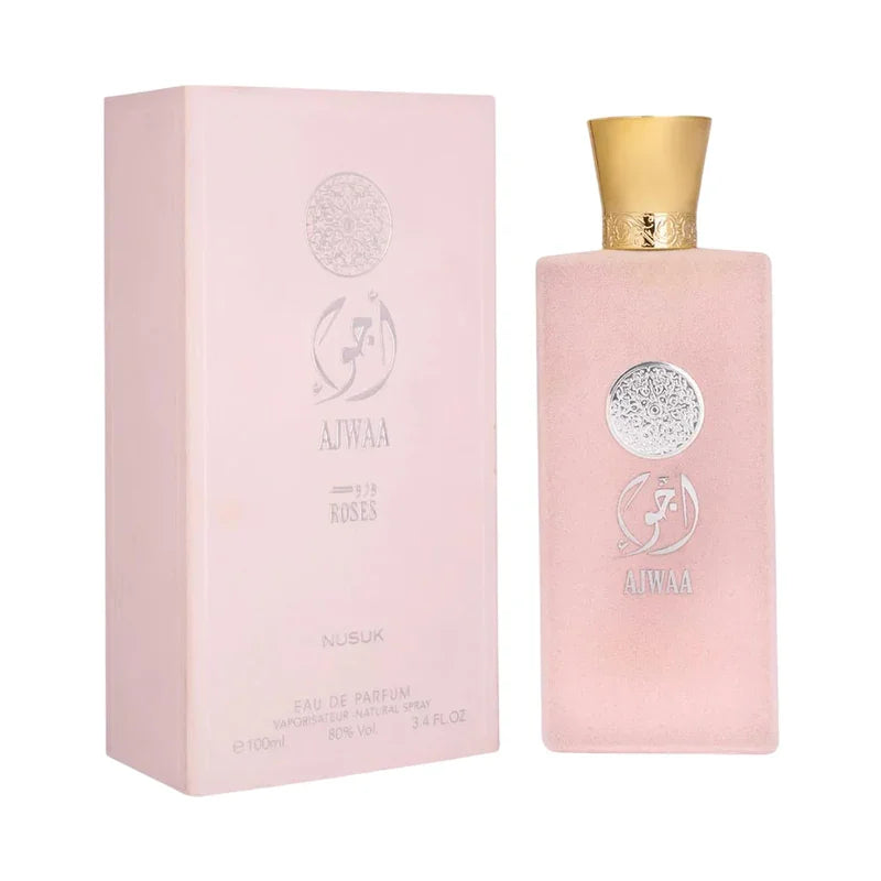 Parfum Ajwaa Roses Nusuk Eau de Parfum pour femme en flacon rose et son étui.