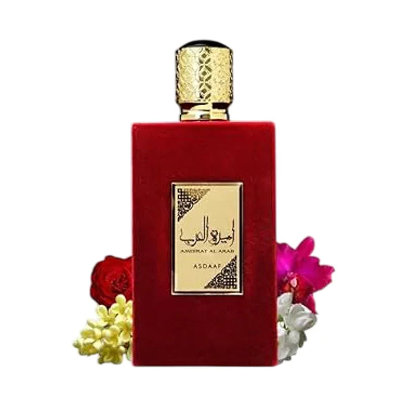 Flacon de parfum luxueux en velours rouge avec bouchon doré et fleurs décoratives