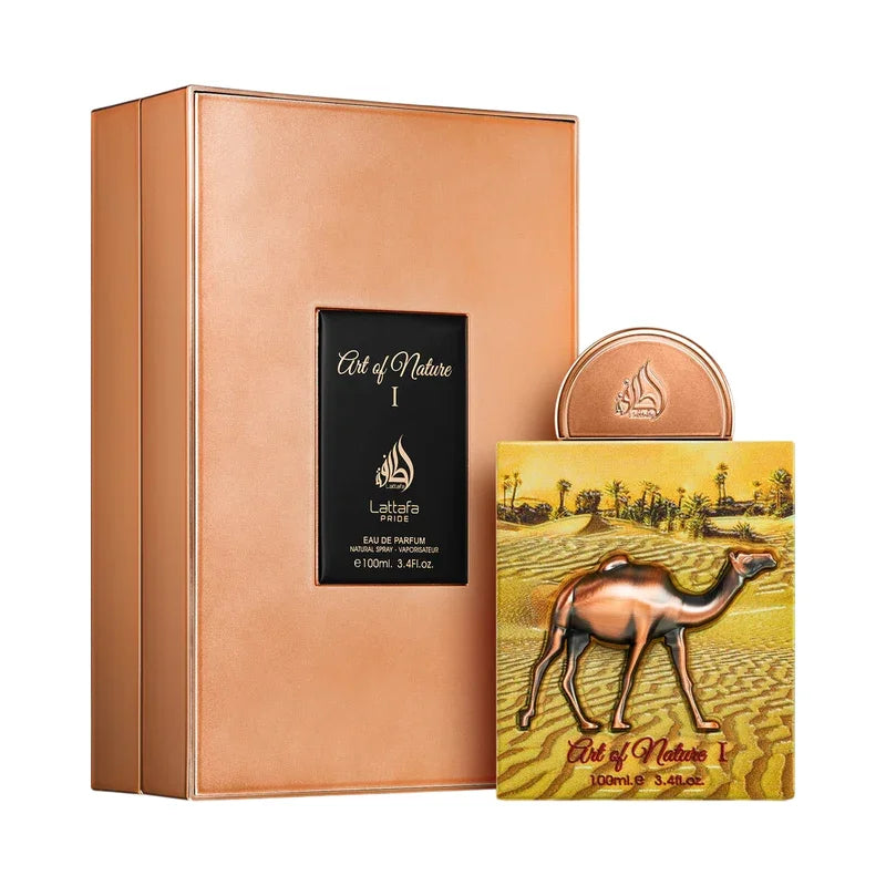 Parfum Lattafa Art of Nature I pour homme avec flacon décoré d'un chameau et son coffret doré.
