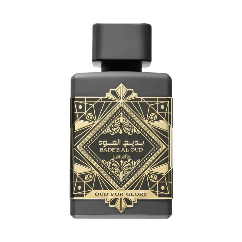 Bouteille de parfum Bade'e Al Oud Lattafa, design noir et or, Oud for Glory, flacon élégant