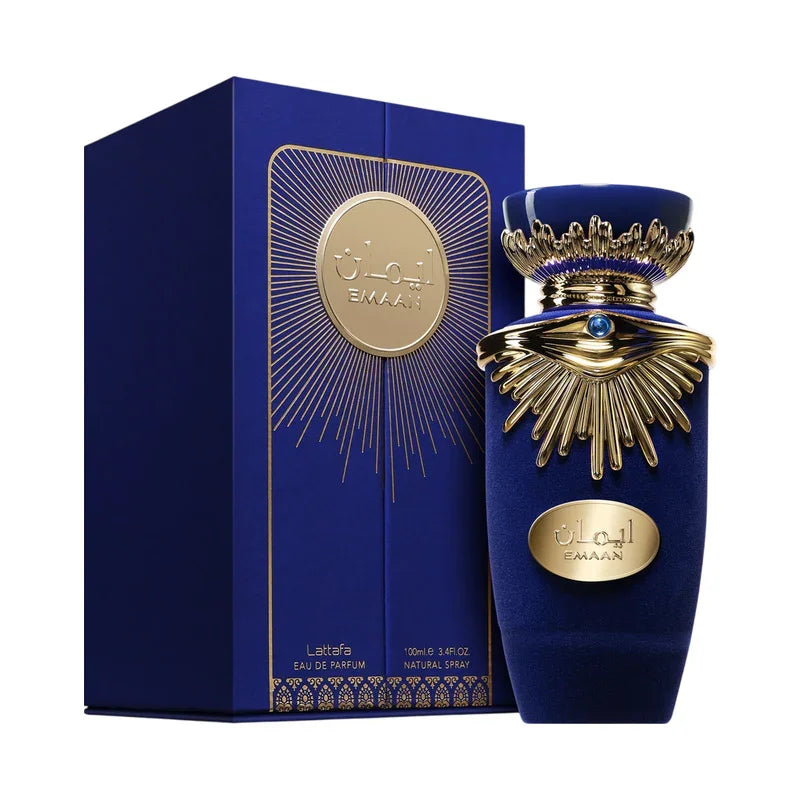 Parfum Emaan de Lattafa, flacon bleu nuit et boîte dorée élégante.