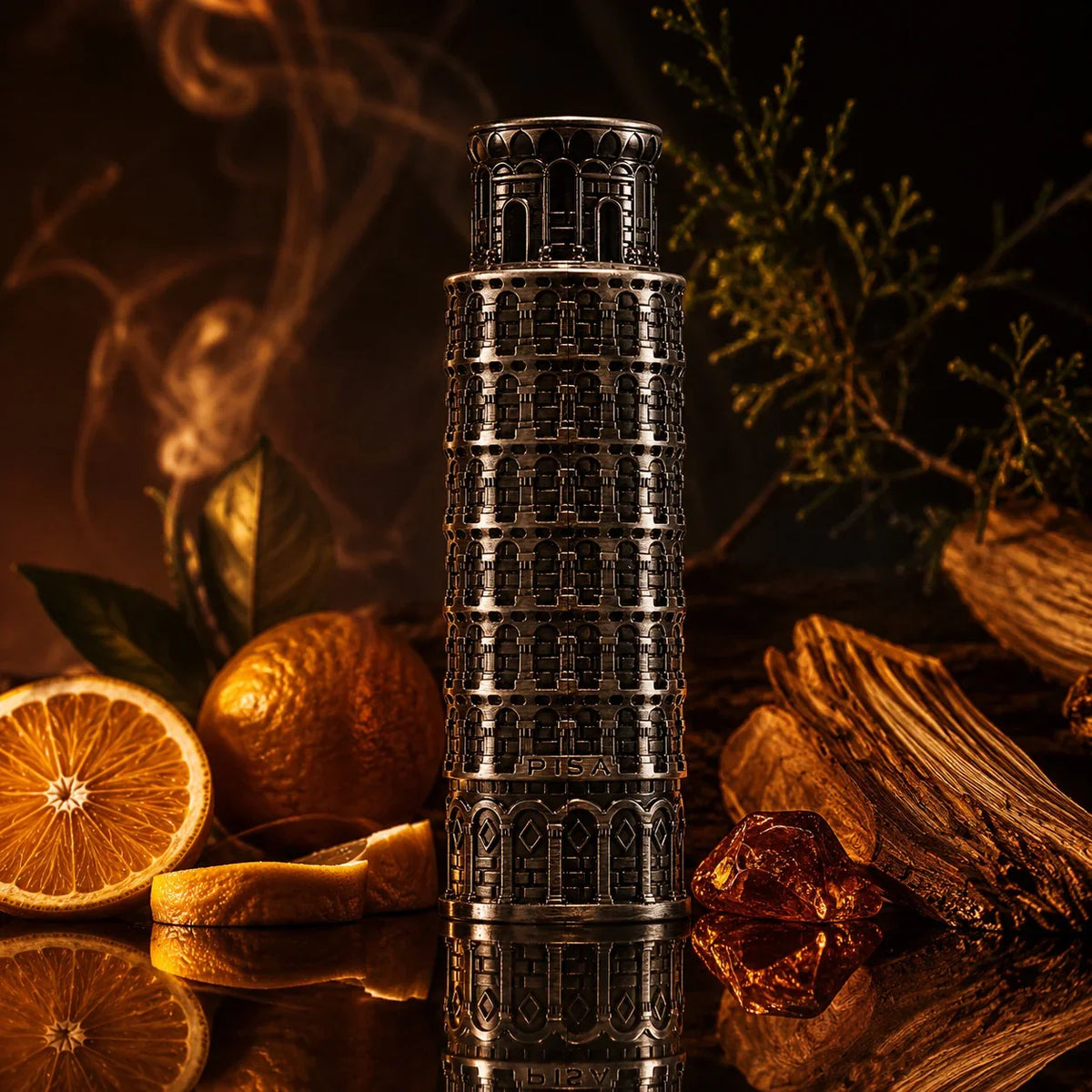 ARVOLA_SHOWCASE — Pisa Lattafa Pride, photo artistique (mandarine, citron, bergamote, cedre, bois de santal, ambre)