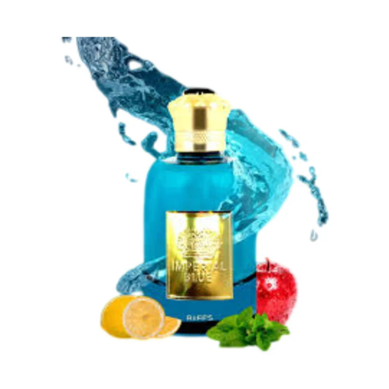 Parfum Imperial Blue dans un flacon bleu avec éclaboussures d'eau, citron et menthe fraîche.