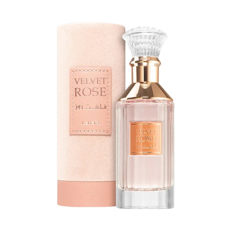 Parfum Velvet Rose avec flacon en verre et étui rose pâle, élégant et raffiné